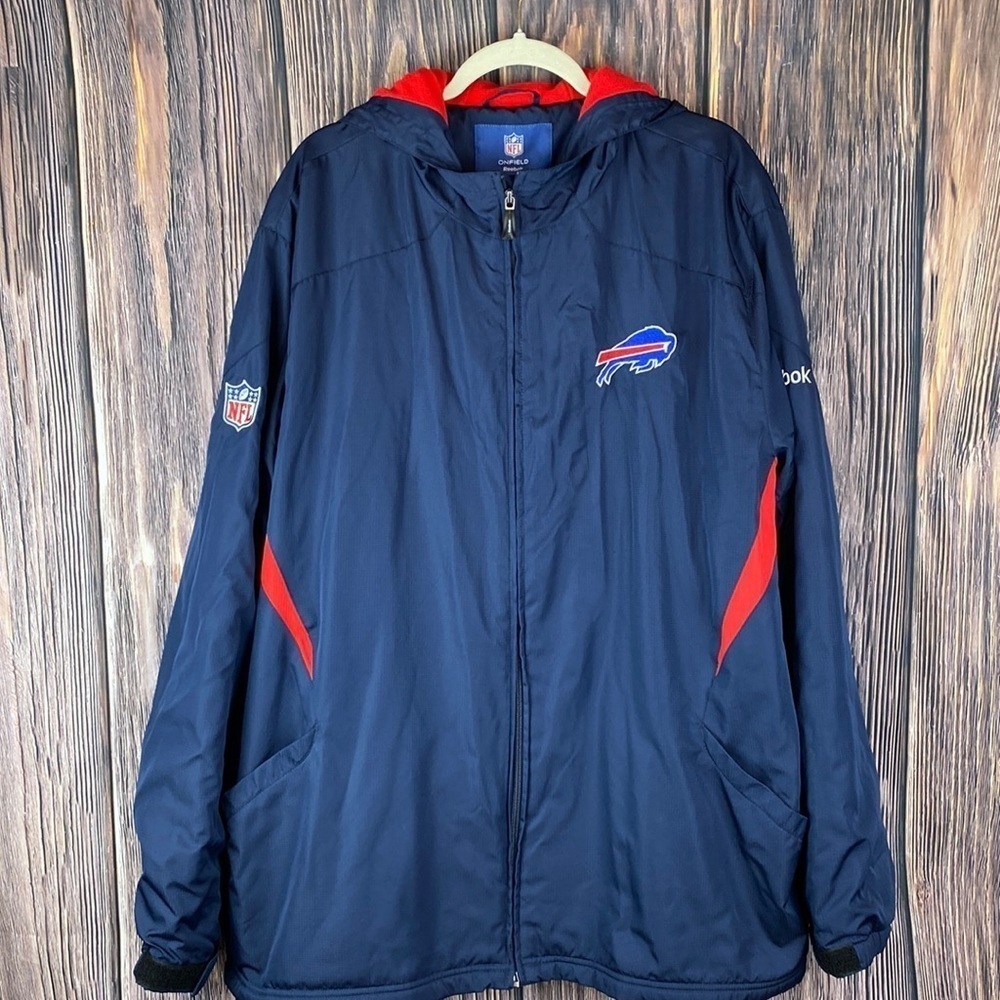Official NFL Buffalo Bills ‘On Field’ Fleece Lined Hooded Polyester Jacket- 2XL